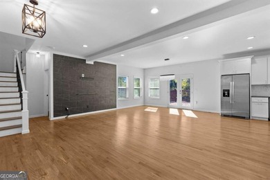 Welcome to this stunning contemporary home in sought-after East - photo 5
