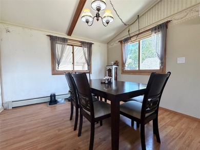 Stop scrolling! This Rice Lake charmer deserves your attention! - photo 9