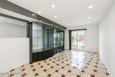 Two Family Semi-Attached home with full finished basement. Home - photo 4