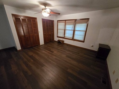 Welcome to this inviting 3-bedroom, 2-bath home located in a - photo 28