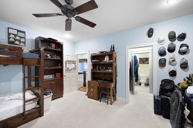 Welcome to your dream home! This stunning 5,310 sq ft home - photo 37