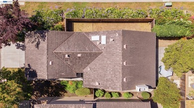 Located in San Jose's desirable Berryessa neighborhood in the - photo 39