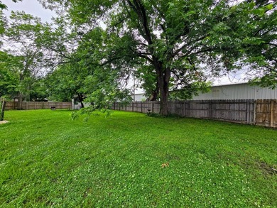 Welcome to this inviting 3-bedroom, 2-bath home located in a - photo 40
