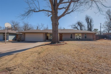 Lake Overholser Home Sale Pending in Bethany Oklahoma