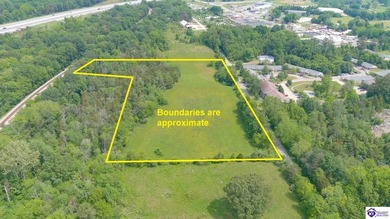OVER 8 ACRES! Located right in the heart of Munfordville, close - photo 9