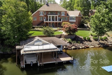 Lake Tillery Home For Sale in Mount Gilead North Carolina
