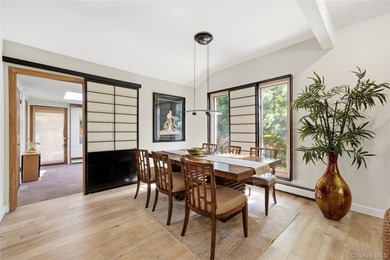 Welcome to this beautifully maintained 4 bedroom, 2.5-bath - photo 11