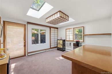 Welcome to this beautifully maintained 4 bedroom, 2.5-bath - photo 13