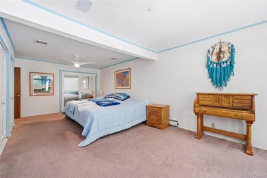 Welcome to this beautifully maintained 4 bedroom, 2.5-bath - photo 20