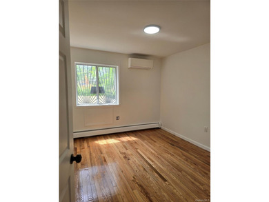 Amazing Legal 2 Dwelling Fully Renovated House, first floor 2 - photo 6