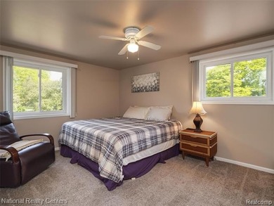 BACK ON THE MARKET DUE TO NO FAULT OF THE SELLER, BUYER - photo 26