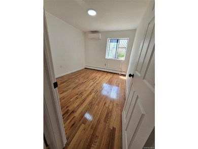 Amazing Legal 2 Dwelling Fully Renovated House, first floor 2 - photo 7