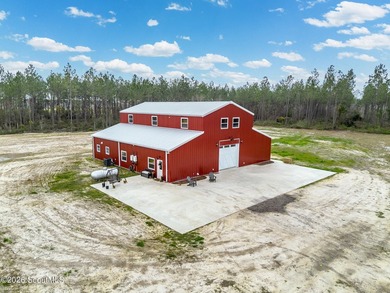 Welcome to this exceptional country barndominium retreat - photo 29
