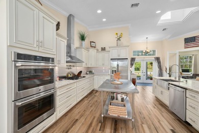 Meticulously maintained, custom built in 2017, 3 BR/ 2.5 BA CBS - photo 33