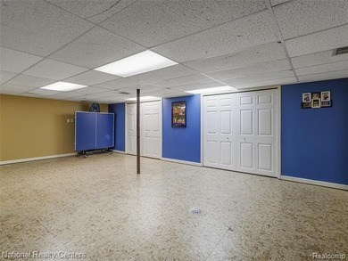 BACK ON THE MARKET DUE TO NO FAULT OF THE SELLER, BUYER - photo 39