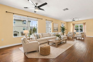 One or more photo(s) has been virtually staged. This end-unit - photo 3