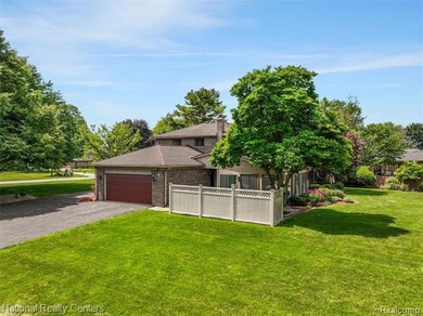 BACK ON THE MARKET DUE TO NO FAULT OF THE SELLER, BUYER - photo 46