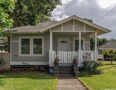 3 Bedroom, 2 Bath Charming Home with a 2 Car Carport on former - photo 2