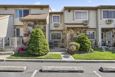 Step into comfort and convenience with this beautifully - photo 2