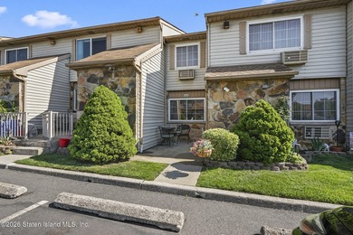 Step into comfort and convenience with this beautifully - photo 3