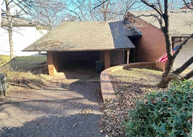 Lake Thunderbird Townhome/Townhouse For Sale in Cherokee Village Arkansas