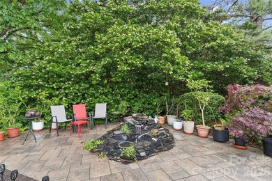 Charming and well maintained home on a beautiful corner lot in - photo 34