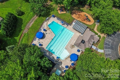 Charming and well maintained home on a beautiful corner lot in - photo 41