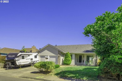 Lake Home Off Market in Woodburn, Oregon