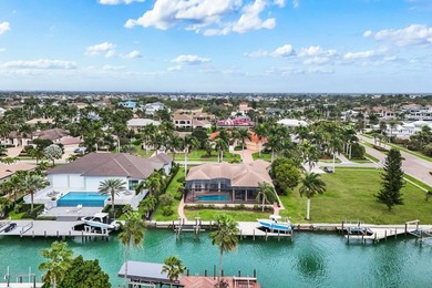 Set along the coveted southern stretch of Caxambas Court, this - photo 47