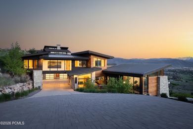 Perched along one of Red Ledges' premier ridgelines, this - photo 4
