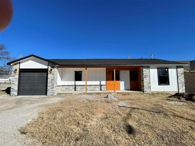 Keystone Lake Home For Sale in Mannford Oklahoma