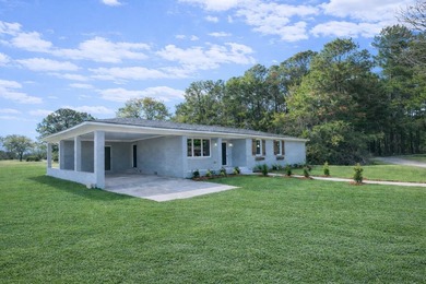 Welcome to 1142 Pearson Road in Manning-where modern updates - photo 2