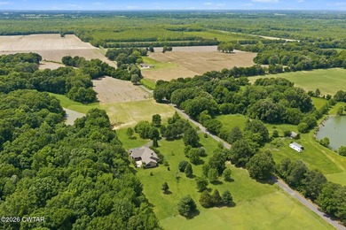 A beautiful plantation style home in SE Dyer county at Tigrett - photo 5