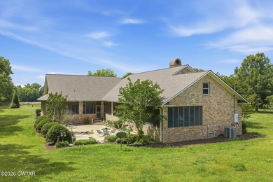 A beautiful plantation style home in SE Dyer county at Tigrett - photo 7