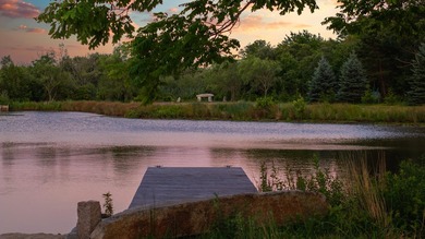 Set on more than 30 acres along Cape Cod Bay, Sunset Farm is a - photo 7