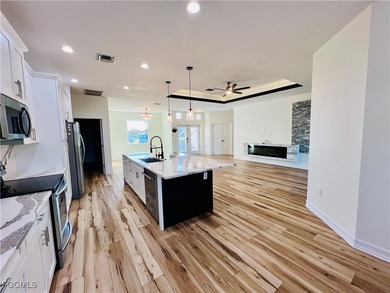 Welcome to this exceptional modern waterfront residence offering - photo 12