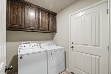 Live. Work. Host. Create. All from one property. ADU with 1500 - photo 18