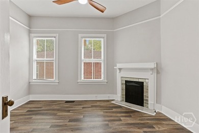 Gracefully blending timeless character with sophisticated modern - photo 22
