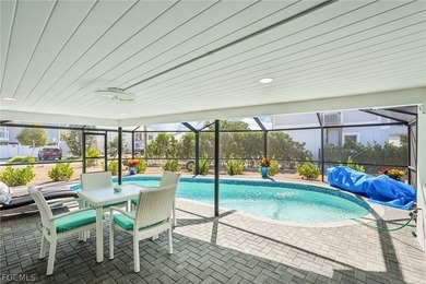 Stunning 3/2/2 waterfront pool home offering direct Gulf access - photo 30