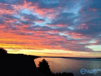 Wilson Lake Lot For Sale in Killen Alabama