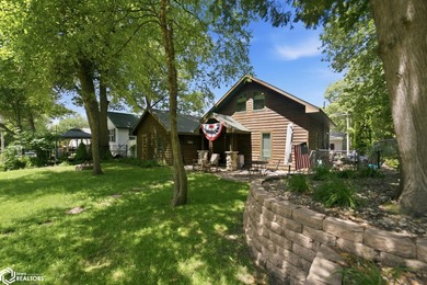 WELCOME TO YOUR PERFECT CLEAR LAKE GETAWAY!! Built in 2005, this - photo 32