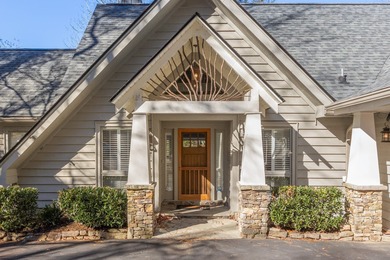 Situated directly on Lake Soquilla in Burlingame, this - photo 7