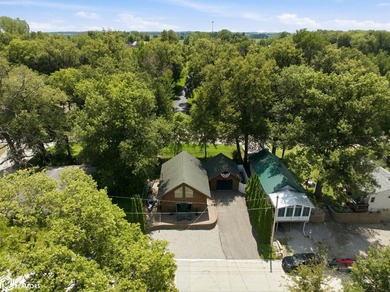 WELCOME TO YOUR PERFECT CLEAR LAKE GETAWAY!! Built in 2005, this - photo 39