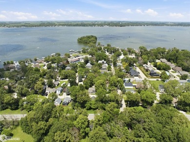 WELCOME TO YOUR PERFECT CLEAR LAKE GETAWAY!! Built in 2005, this - photo 41
