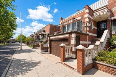 Rare-Find Oversized Single-Family Home with Private Driveway & - photo 5
