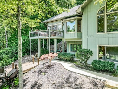Experience The Keowee Life at 22 Mizzen Lane in Keowee Key, an - photo 3