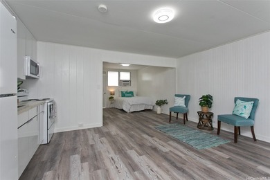 Great Location!! Punahou surf is located in one of the most - photo 4