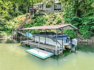 Experience The Keowee Life at 22 Mizzen Lane in Keowee Key, an - photo 5