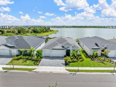 (private lake, pond, creek) Home For Sale in Punta Gorda Florida