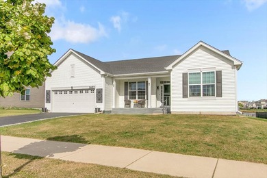 (private lake, pond, creek) Home For Sale in Yorkville Illinois